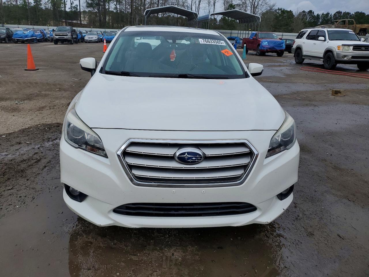 2017 SUBARU Legacy