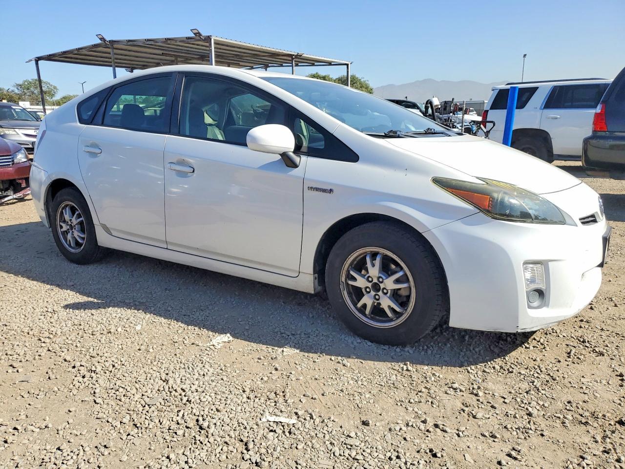 2011 TOYOTA PRIUS