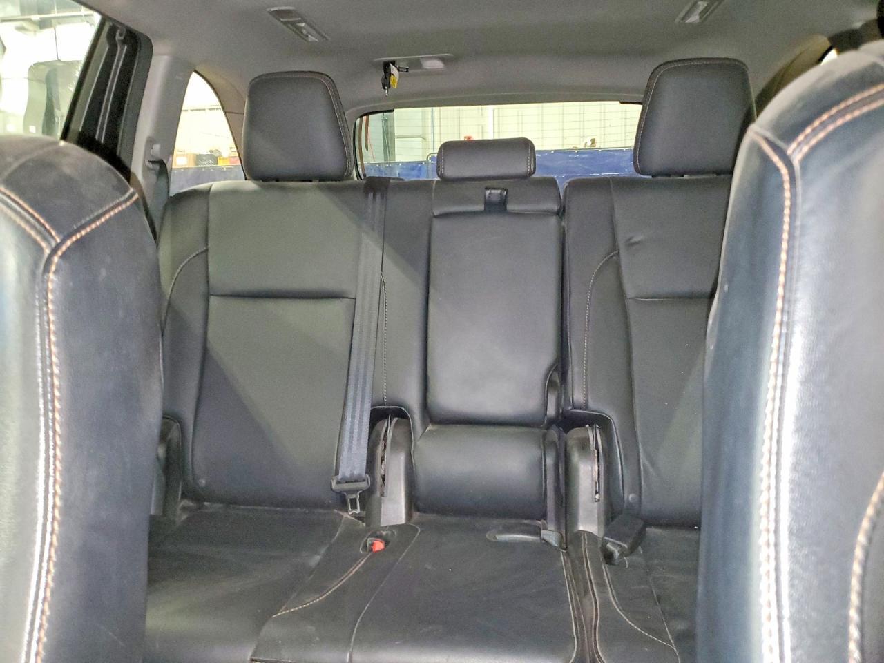 2016 TOYOTA HIGHLANDER