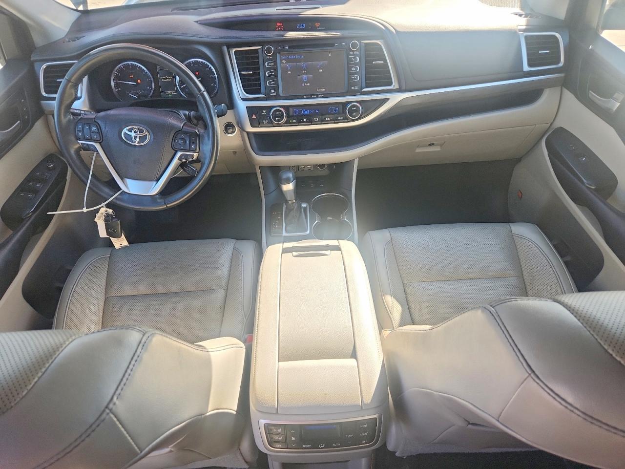 2019 TOYOTA HIGHLANDER