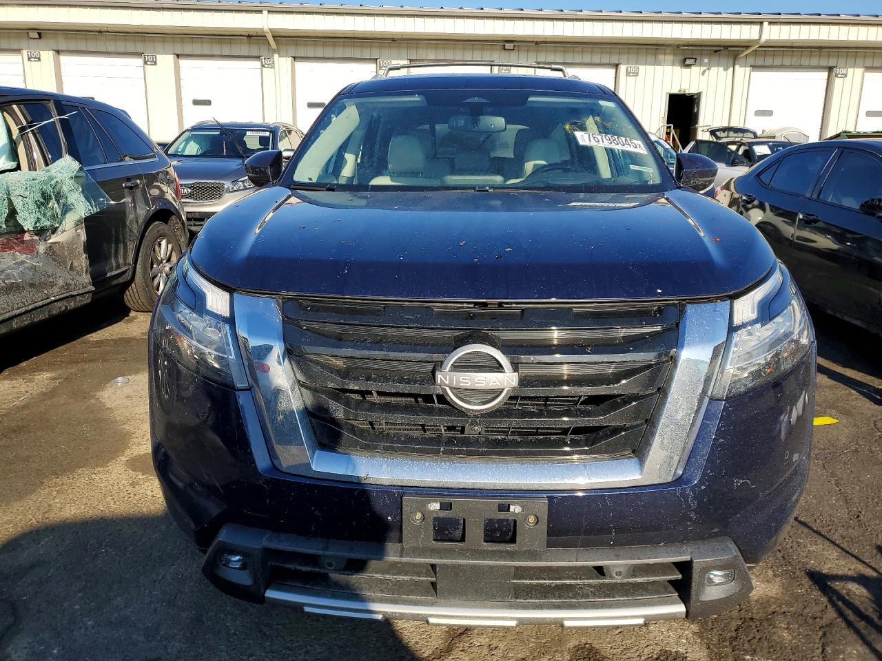 2022 NISSAN PATHFINDER