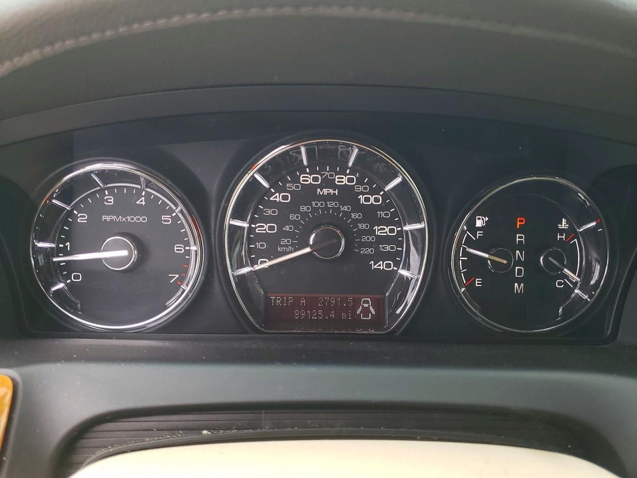 2010 LINCOLN MKS