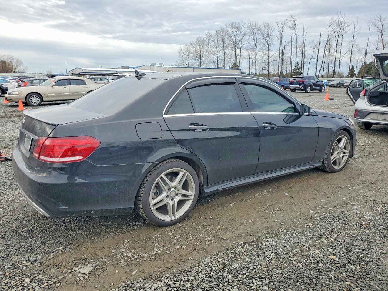 2014 MERCEDES-BENZ E-Class