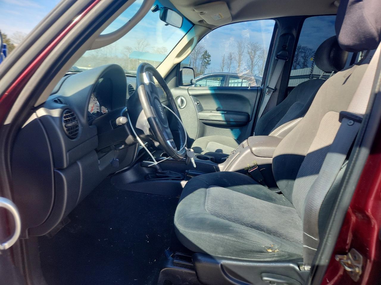 2003 JEEP Liberty