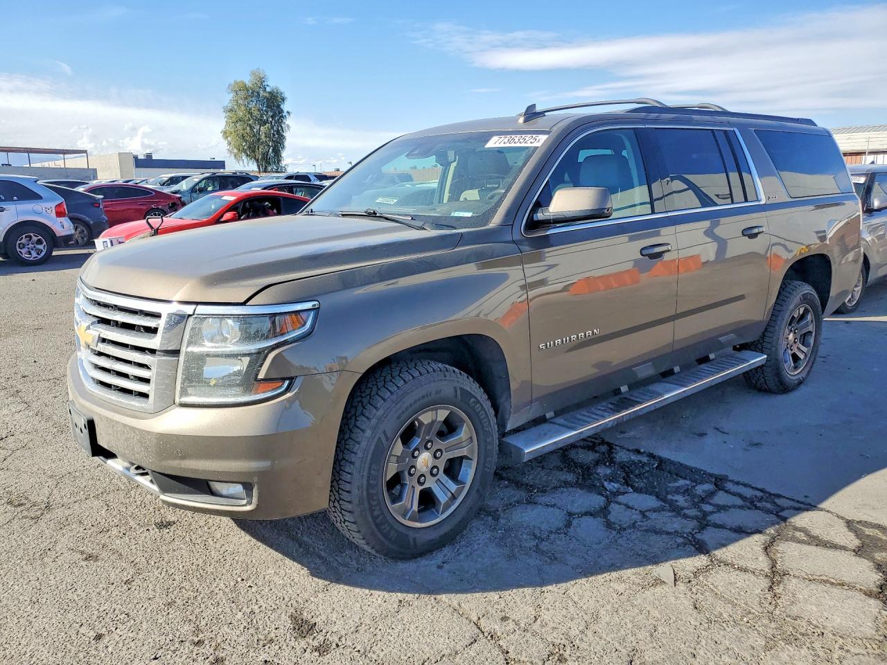 2016 CHEVROLET Suburban