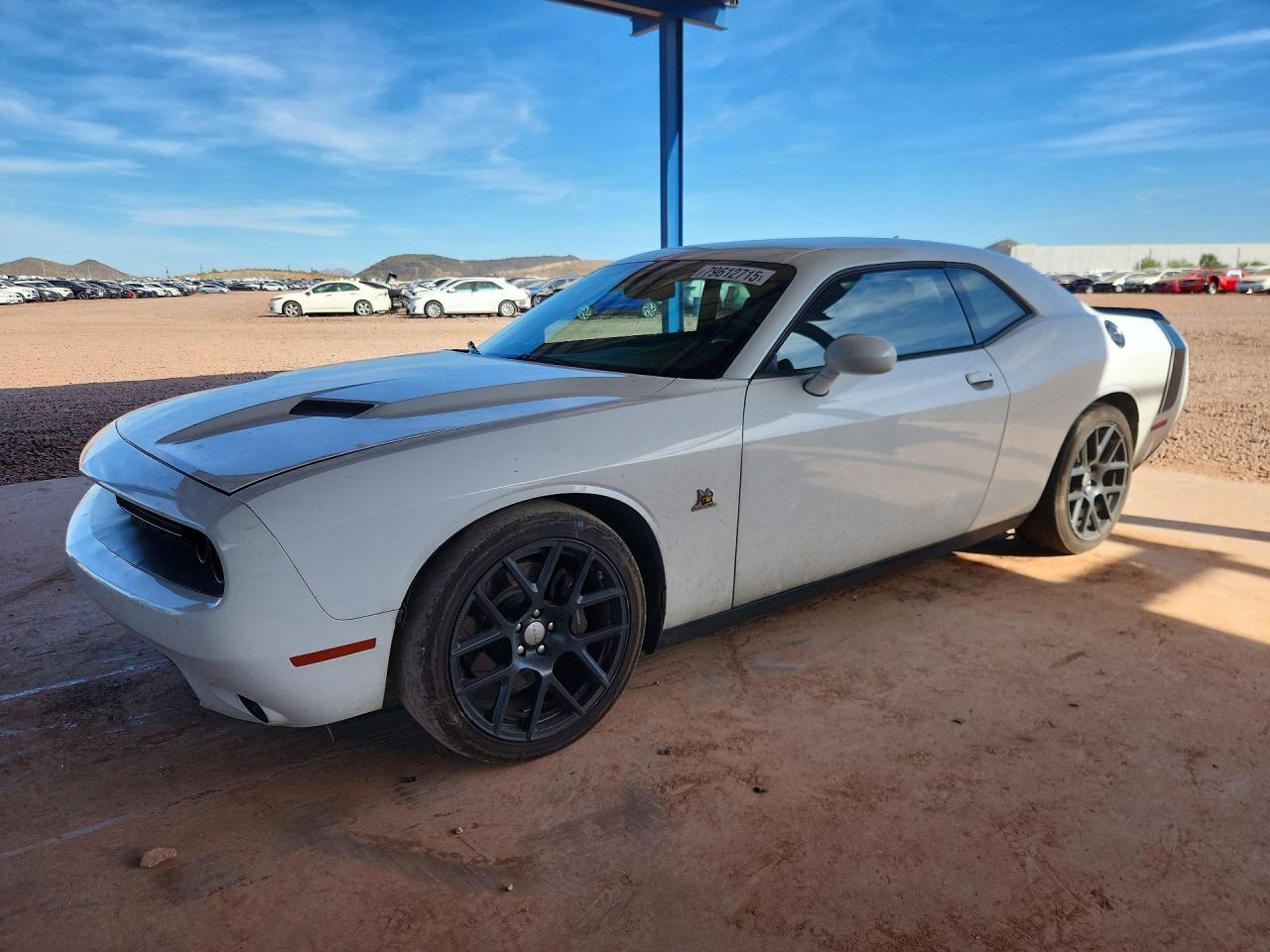 2015 DODGE Challenger