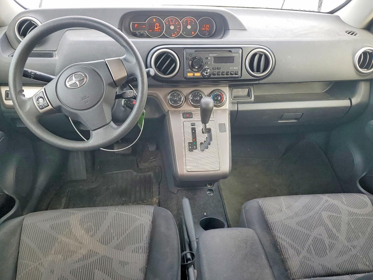 2013 TOYOTA SCION