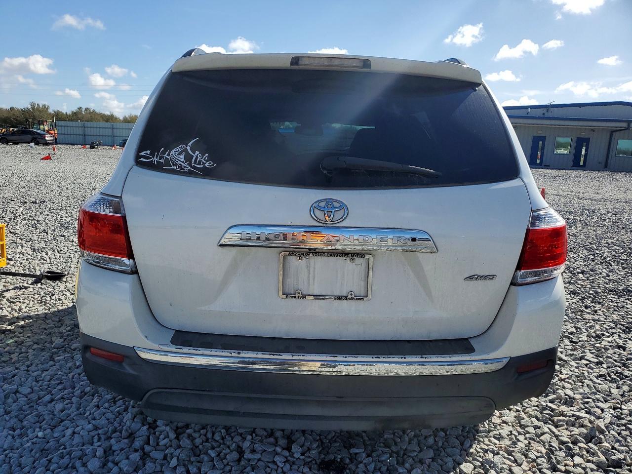 2012 TOYOTA HIGHLANDER