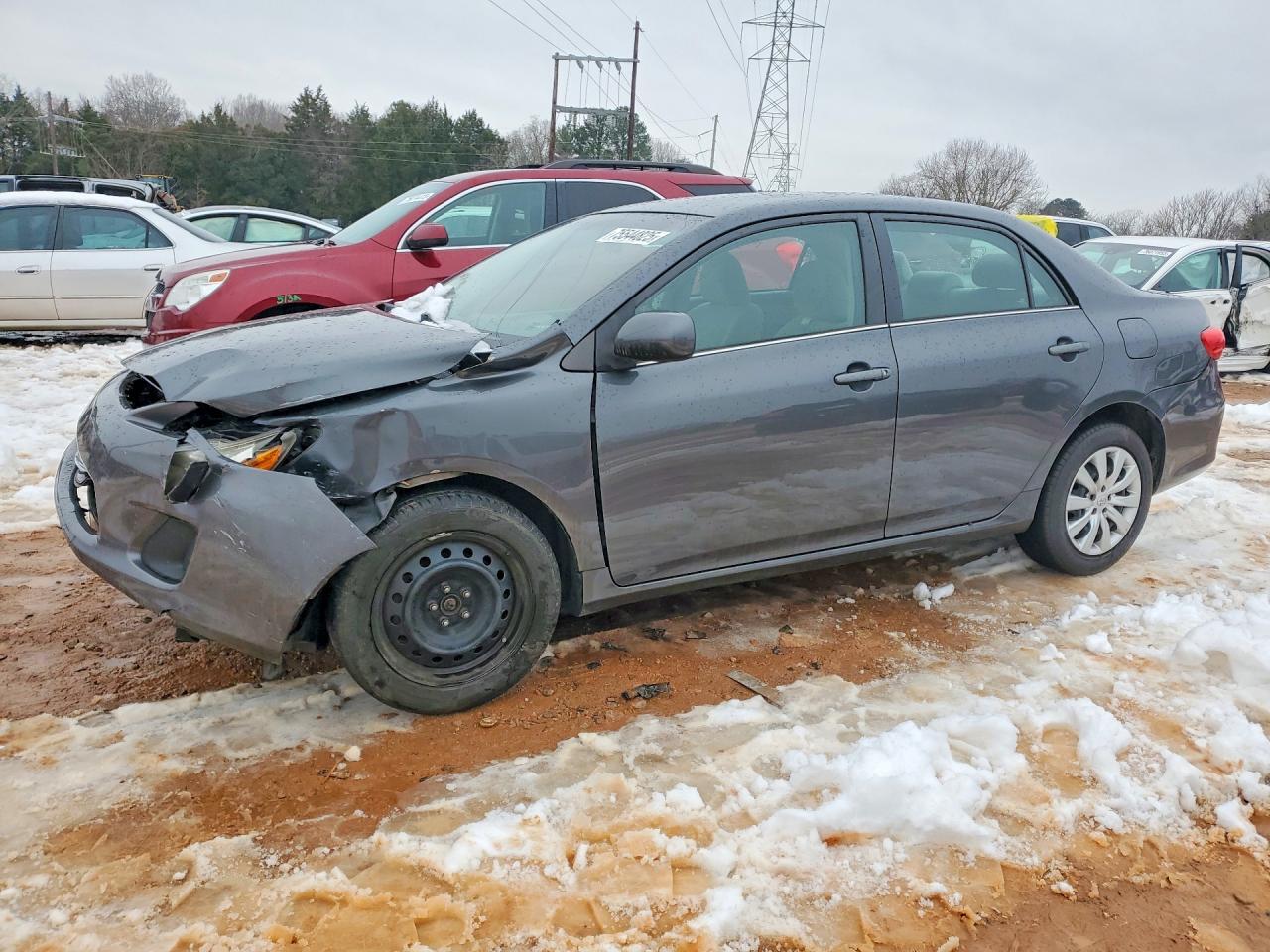 2013 TOYOTA COROLLA