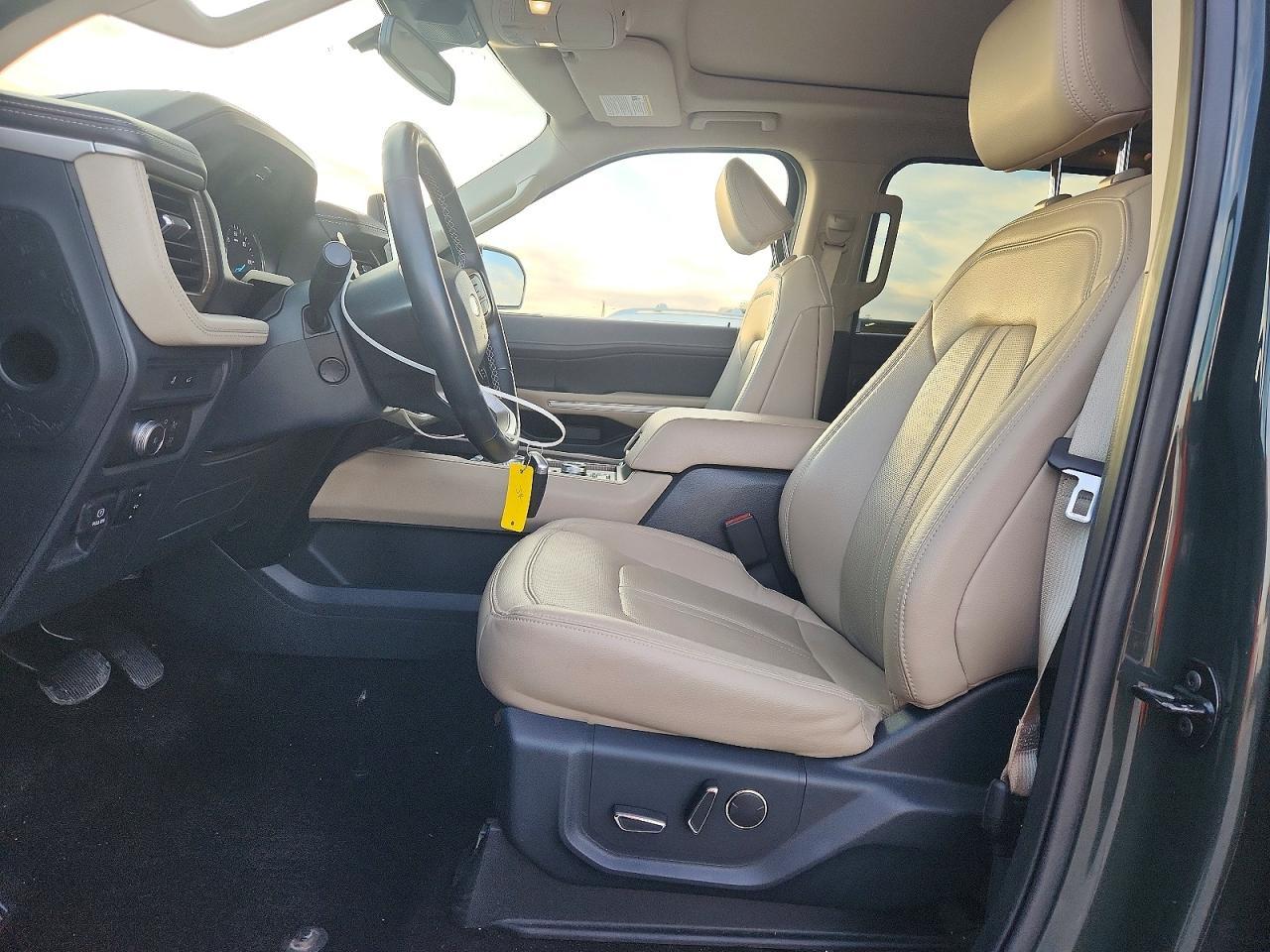 2022 FORD Expedition