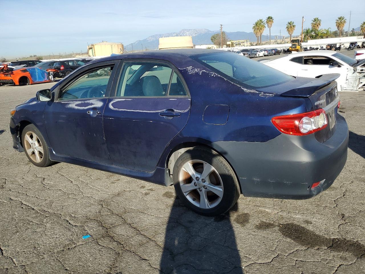 2011 TOYOTA COROLLA