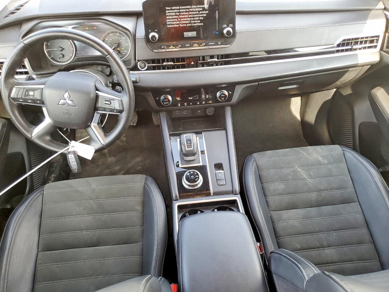 2024 MITSUBISHI outlander