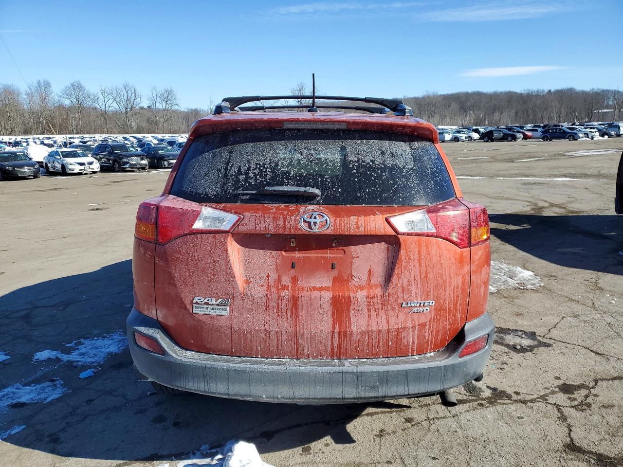 2015 TOYOTA RAV4