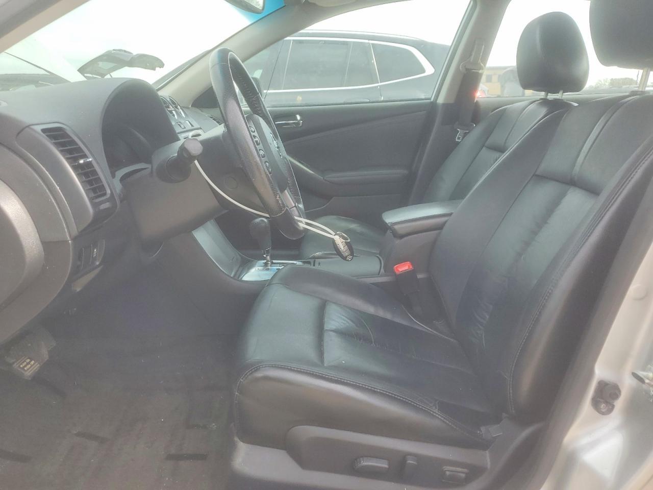 2011 NISSAN ALTIMA