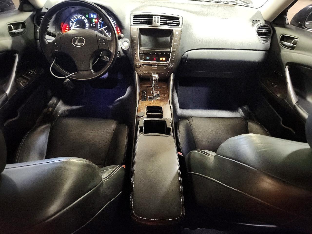 2009 LEXUS IS 250