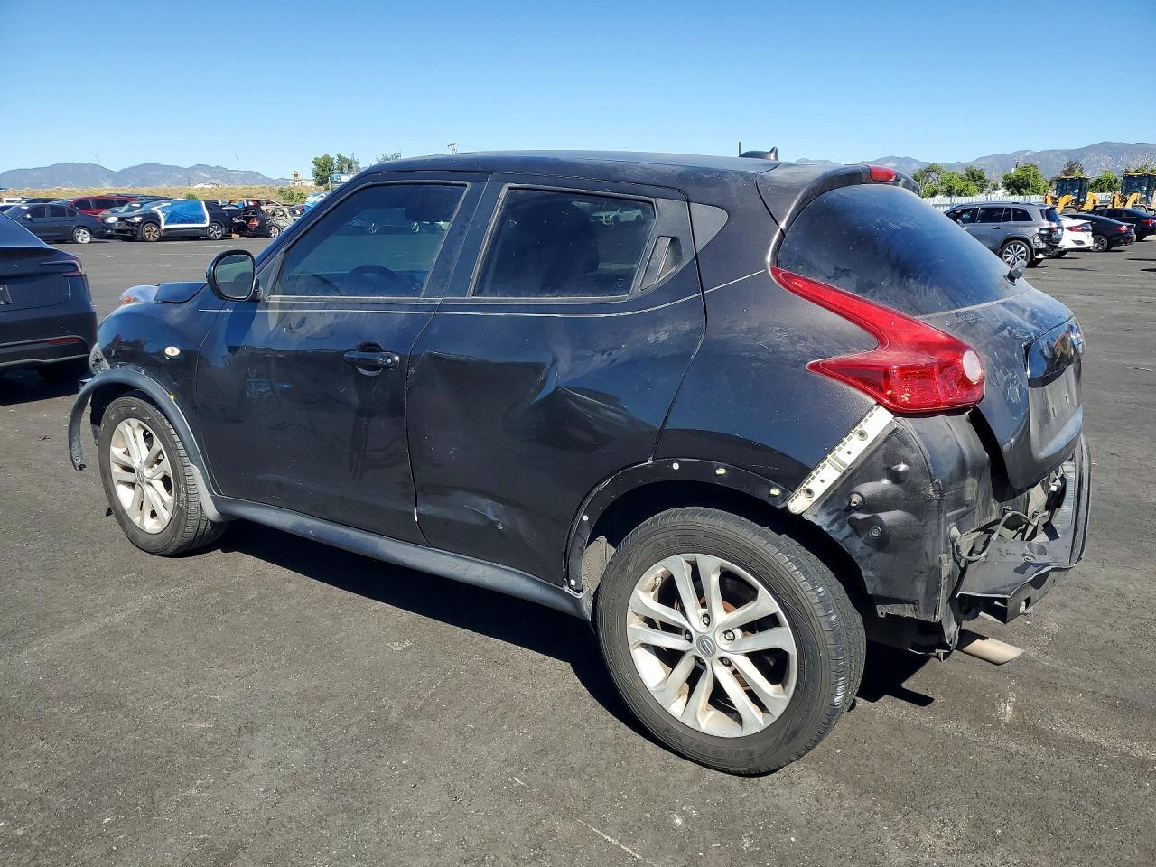 2013 NISSAN Juke