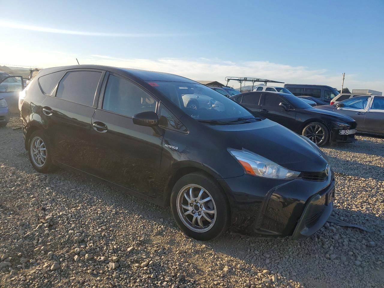 2016 TOYOTA PRIUS V