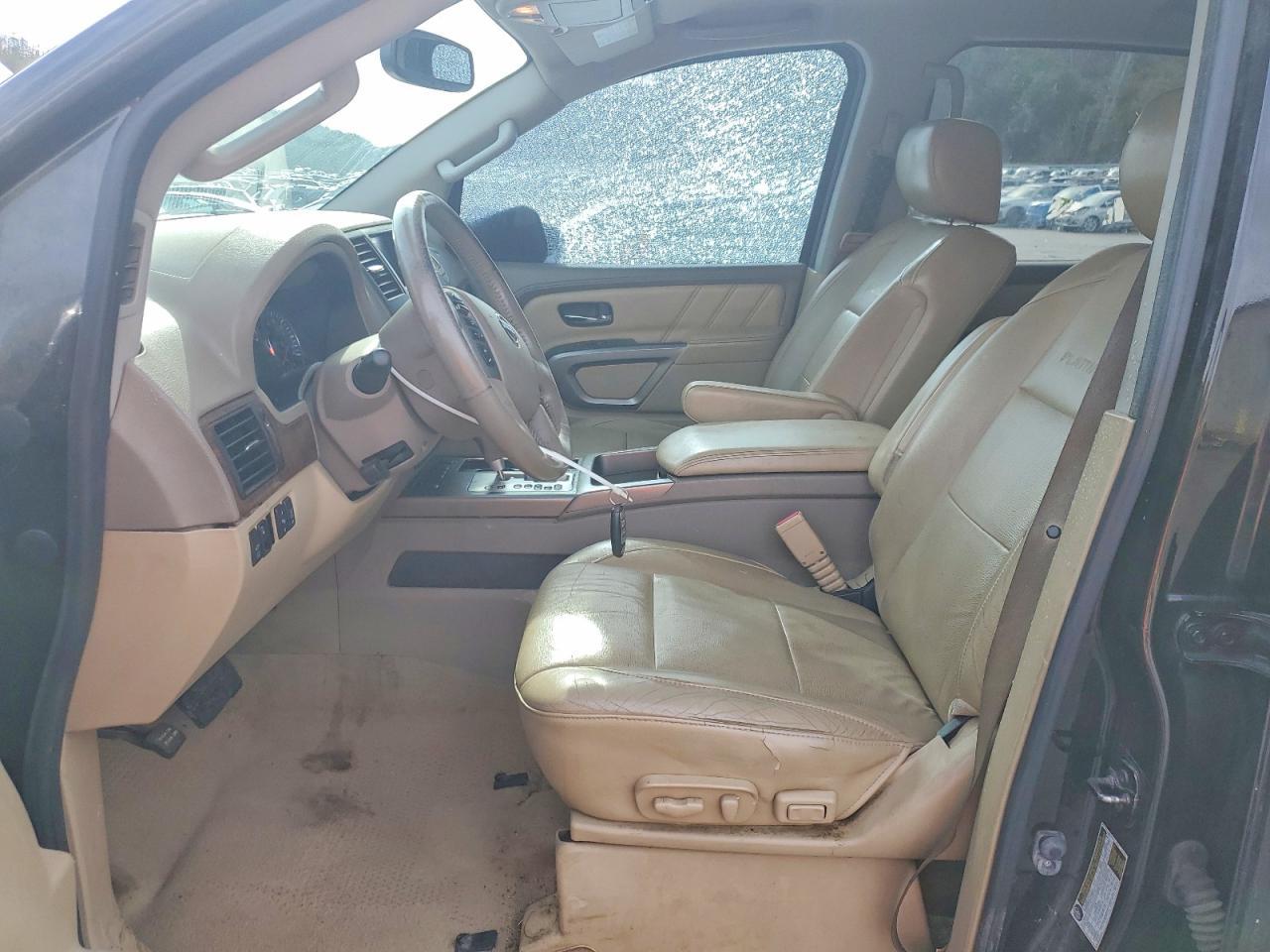2015 NISSAN Armada