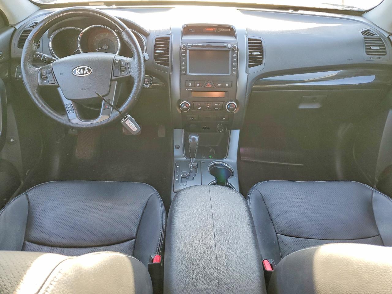 2013 KIA SORENTO