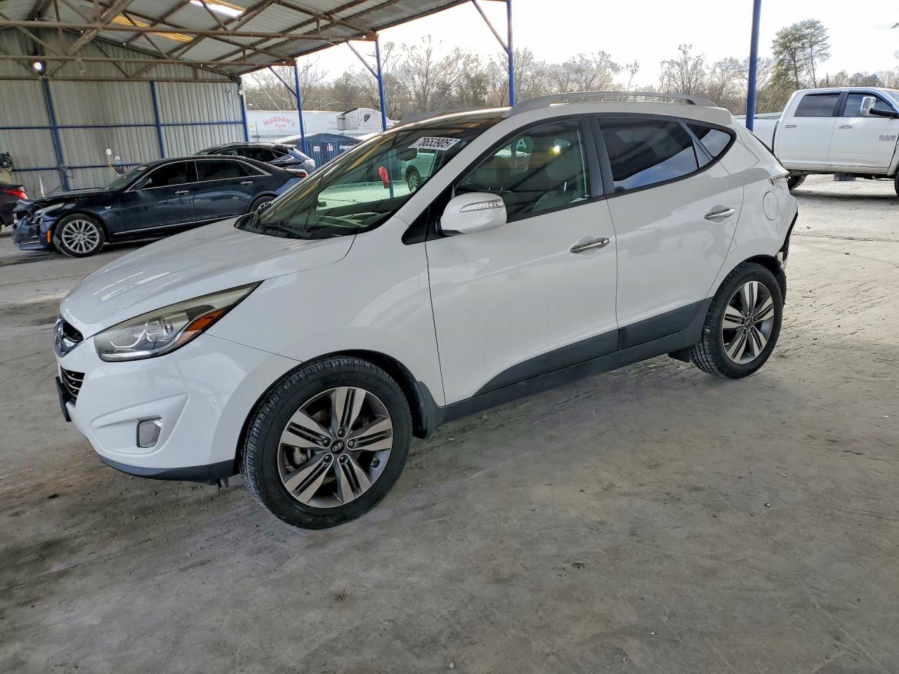 2015 HYUNDAI TUCSON