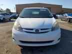 2010 TOYOTA SIENNA