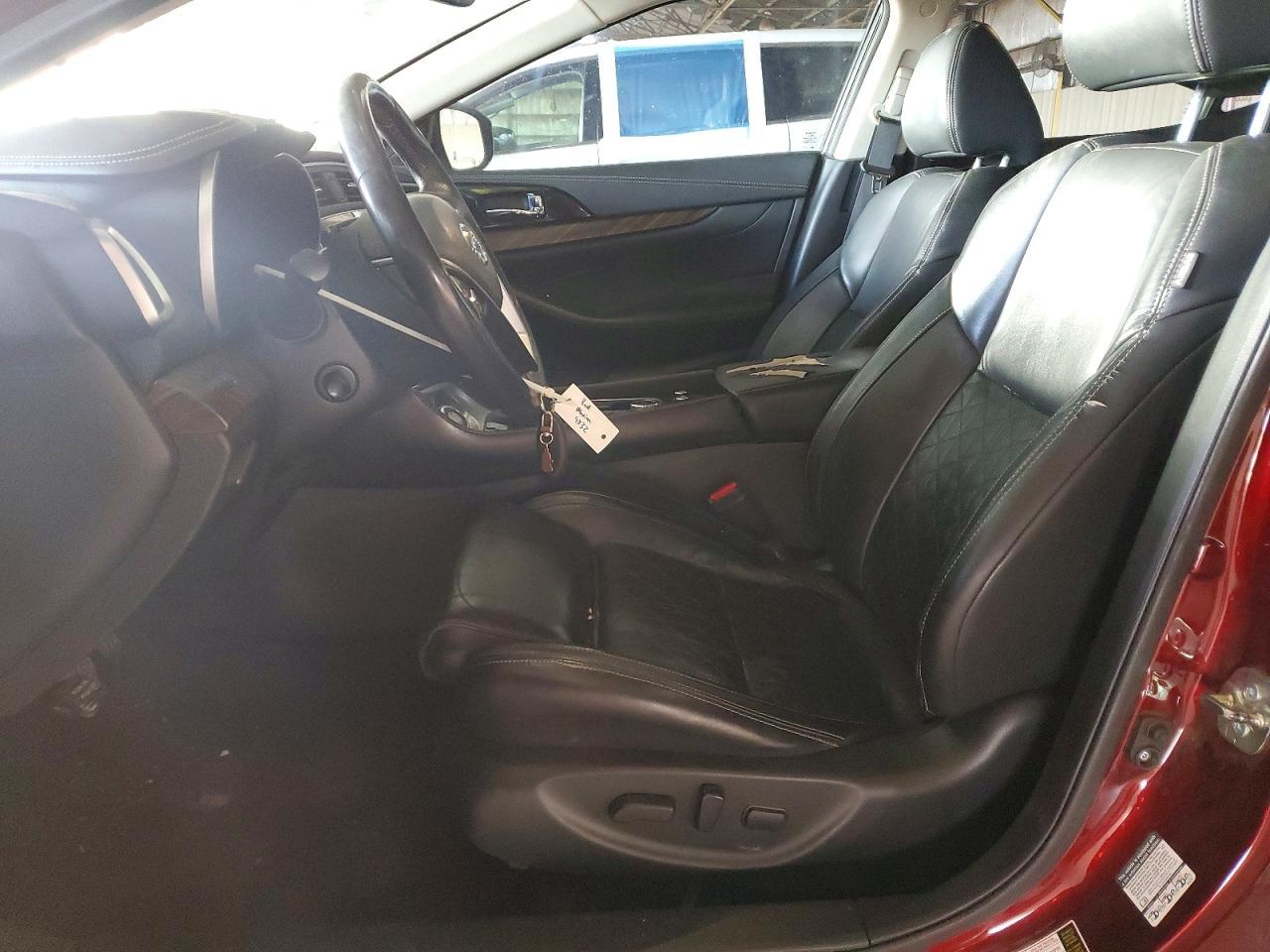 2016 NISSAN Maxima