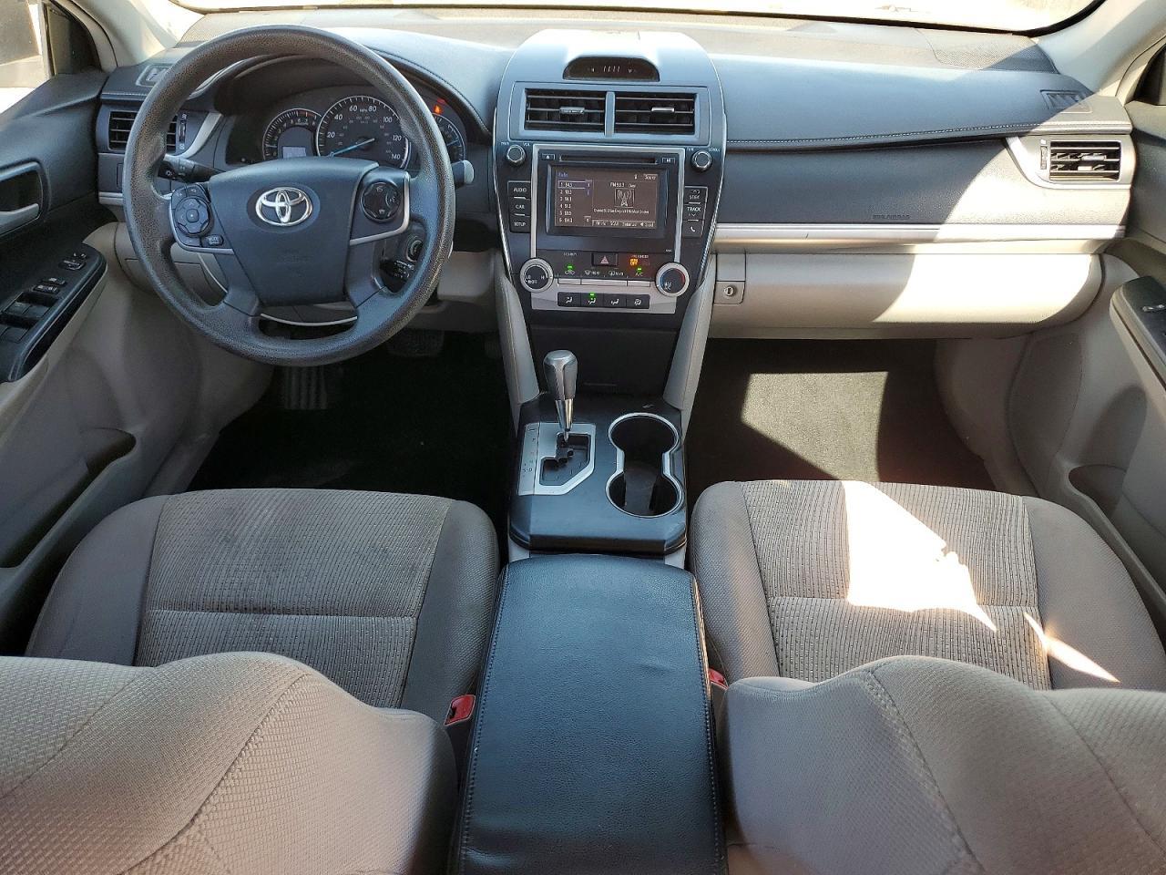 2014 TOYOTA CAMRY