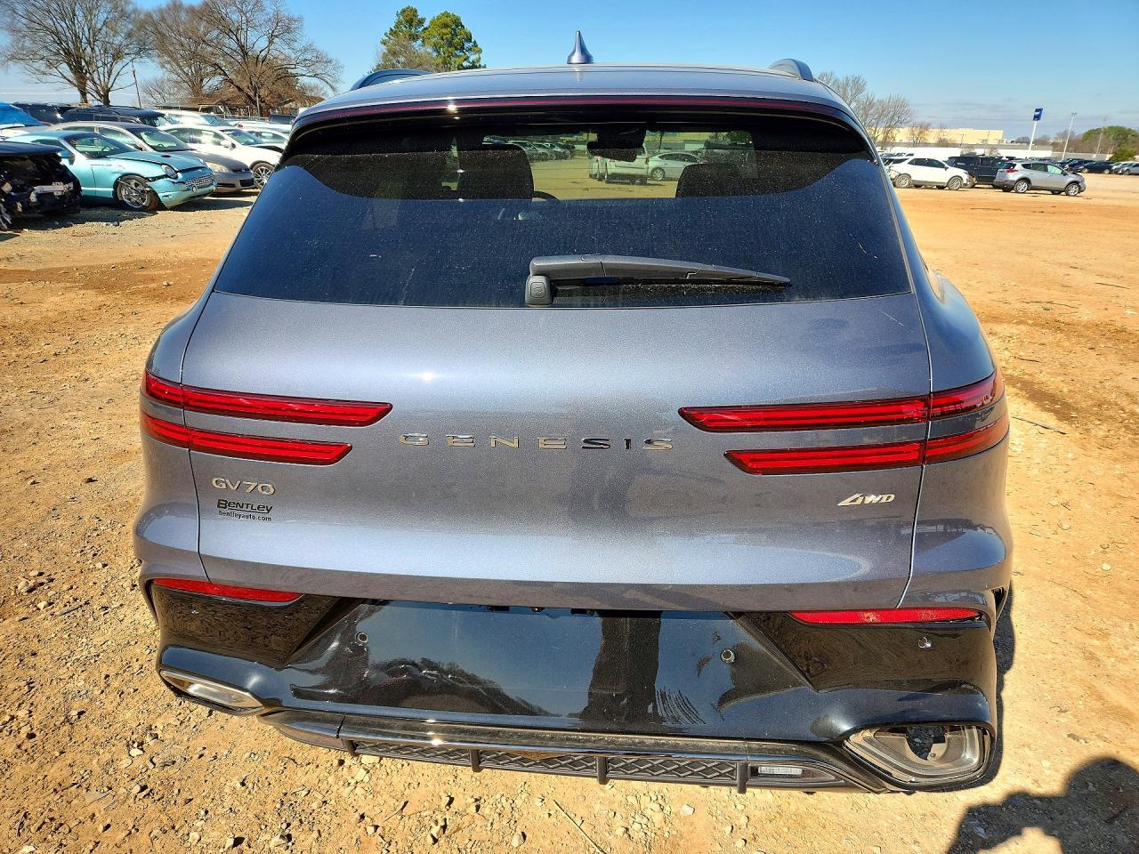 2026 GENESIS GV70