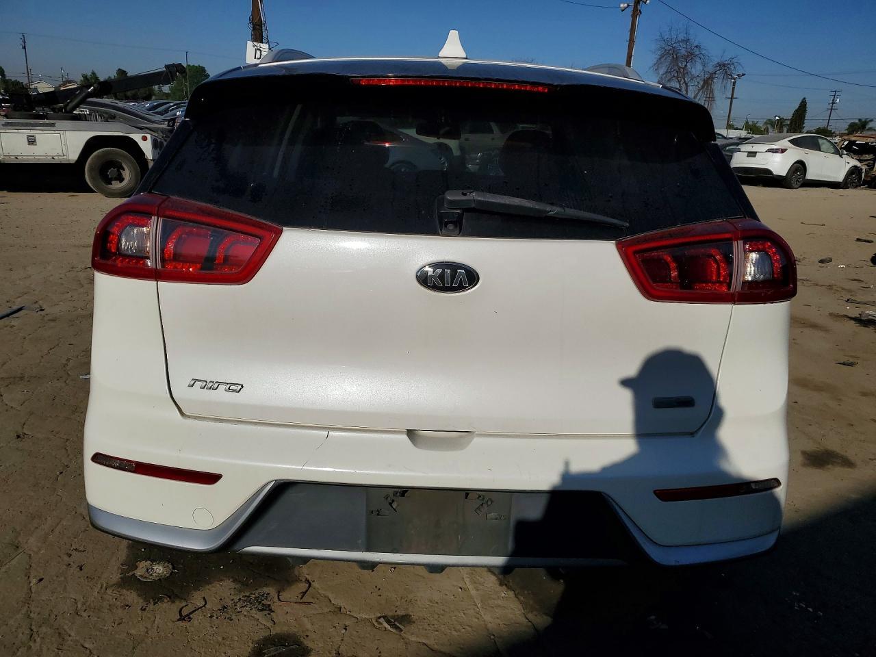 2017 KIA Niro