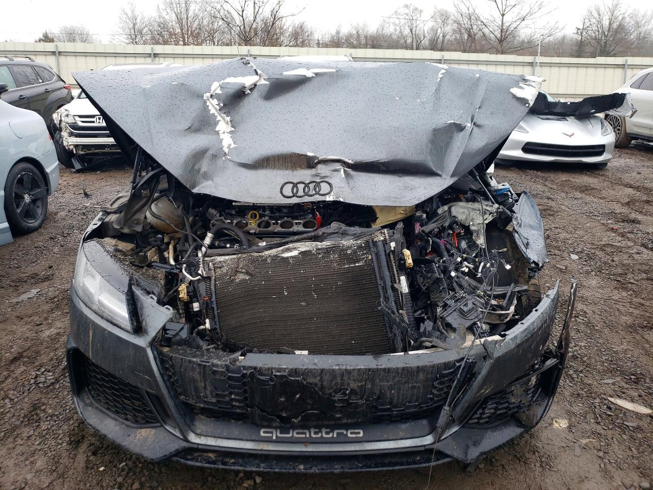 2019 AUDI TT RS