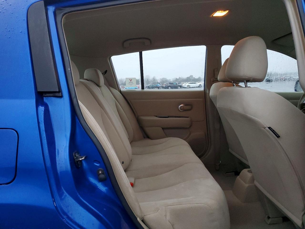 2009 NISSAN VERSA