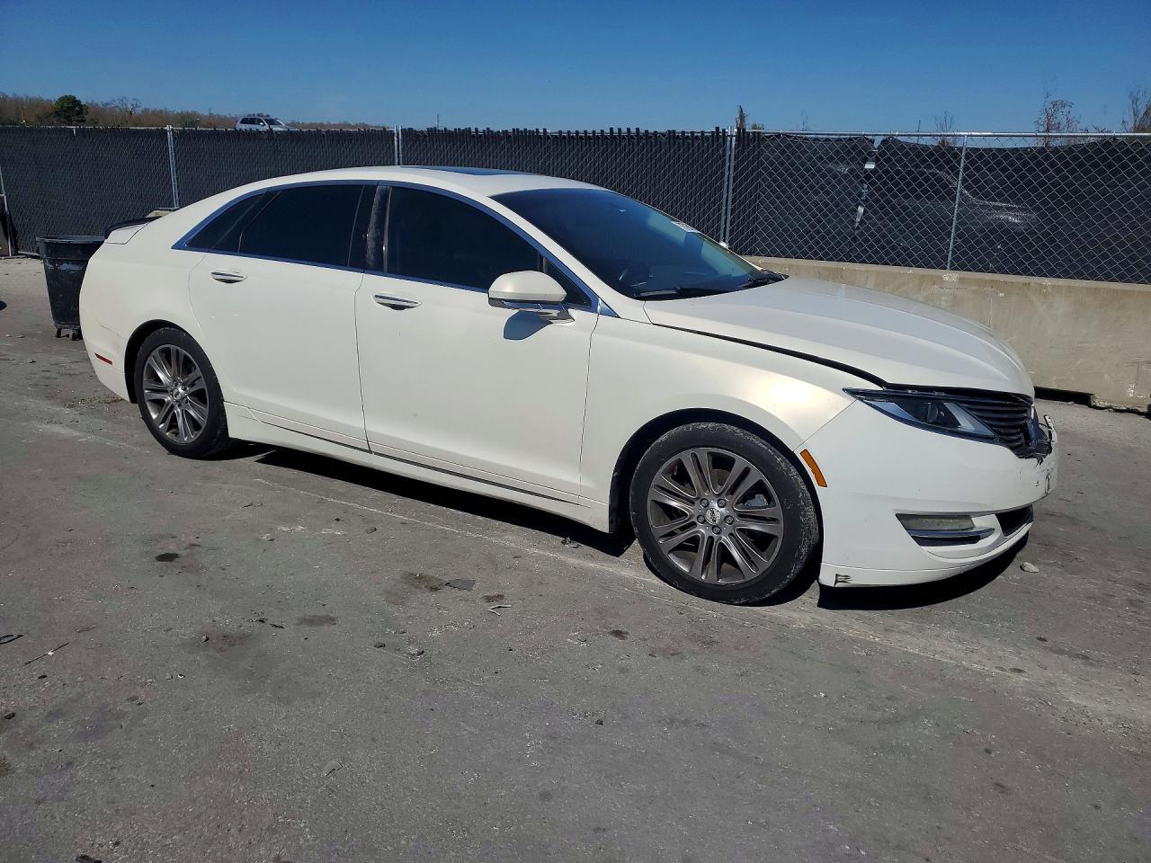 2013 LINCOLN MKZ