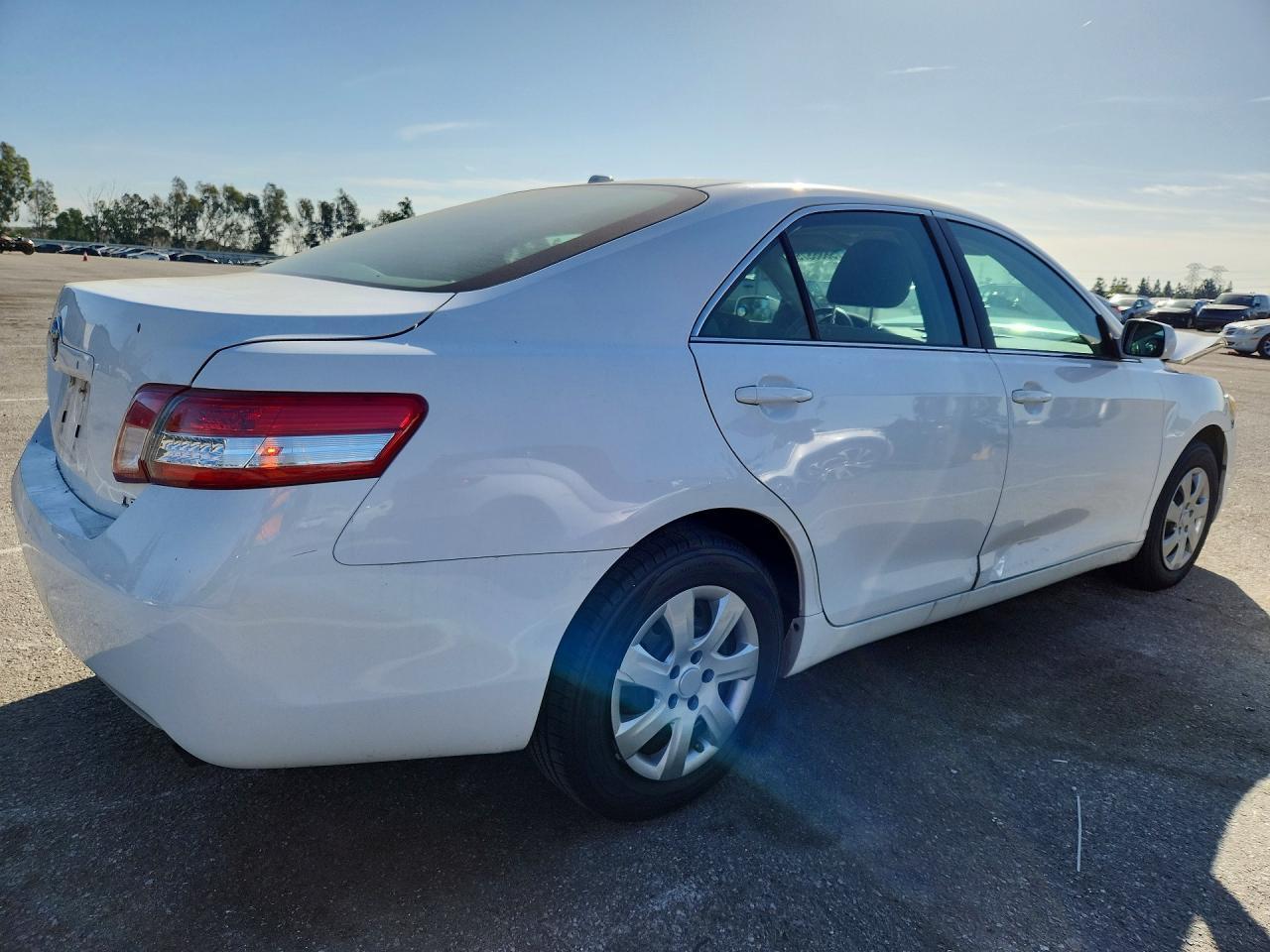 2011 TOYOTA CAMRY