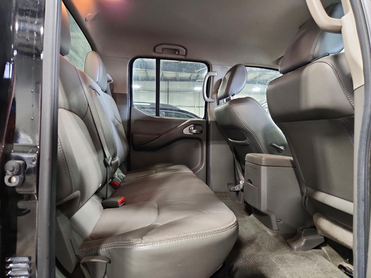 2010 NISSAN Frontier