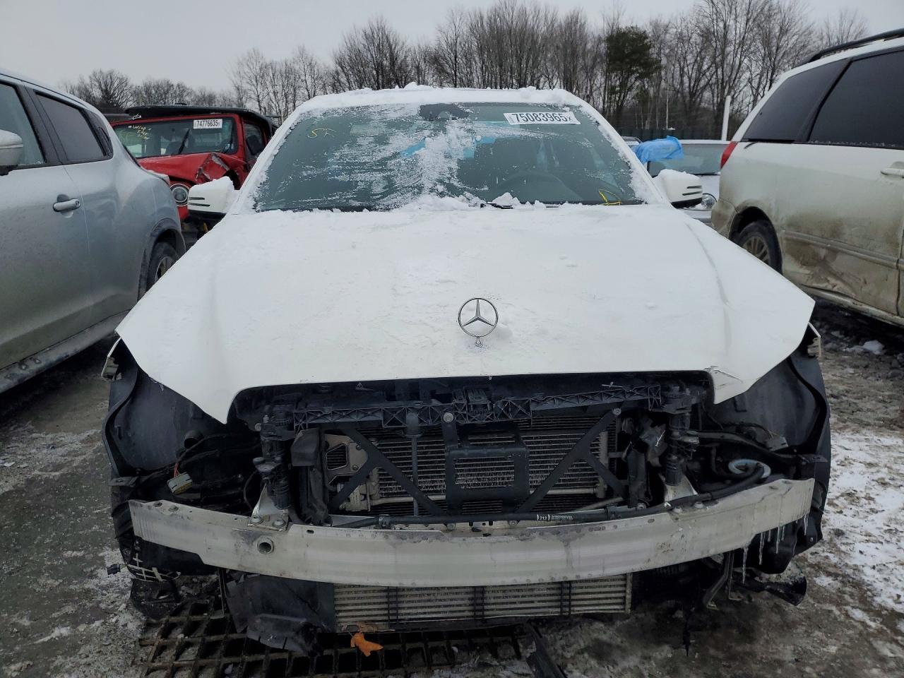 2016 MERCEDES-BENZ E-Class