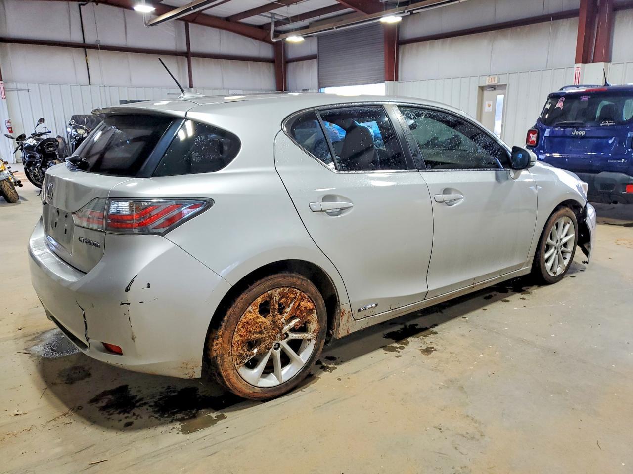 2011 LEXUS CT 200H