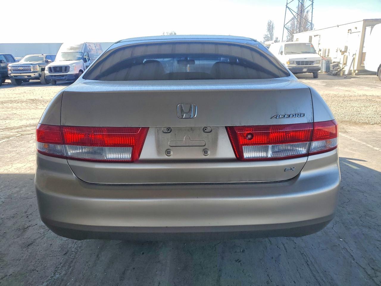 2004 HONDA ACCORD
