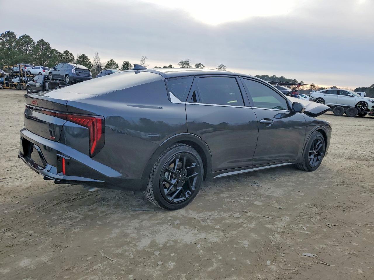 2025 KIA K4