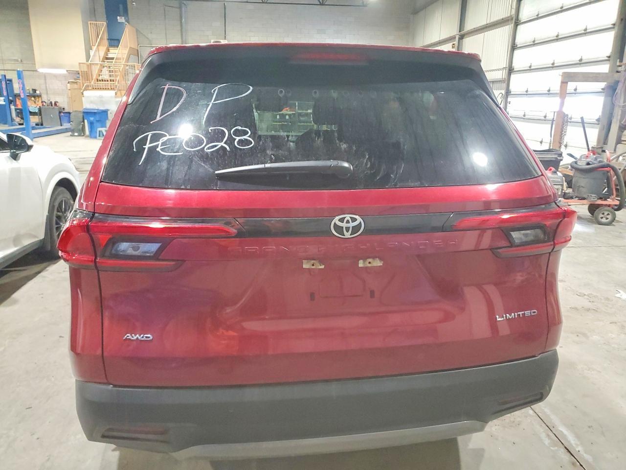 2024 TOYOTA HIGHLANDER