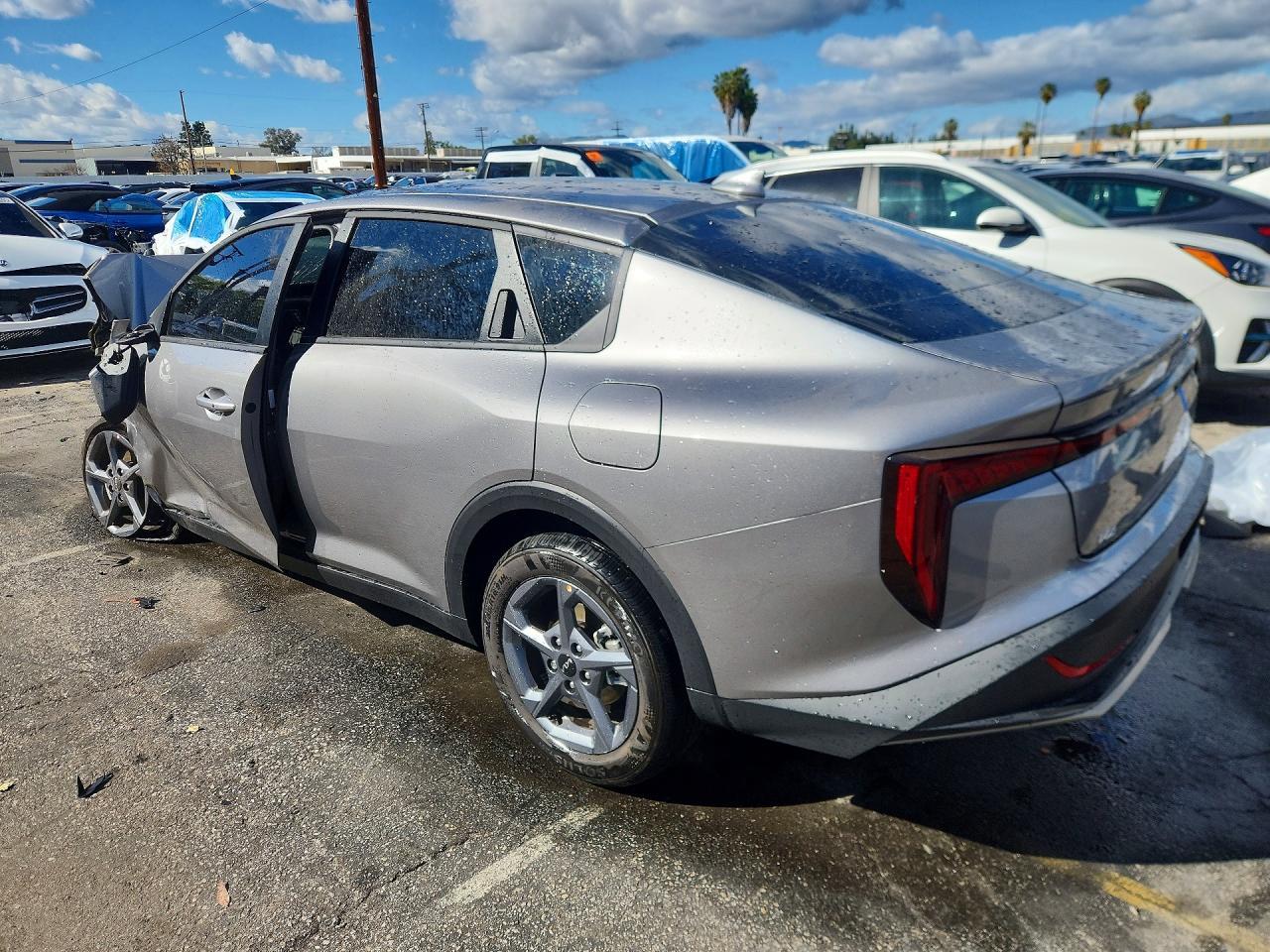 2025 KIA K4