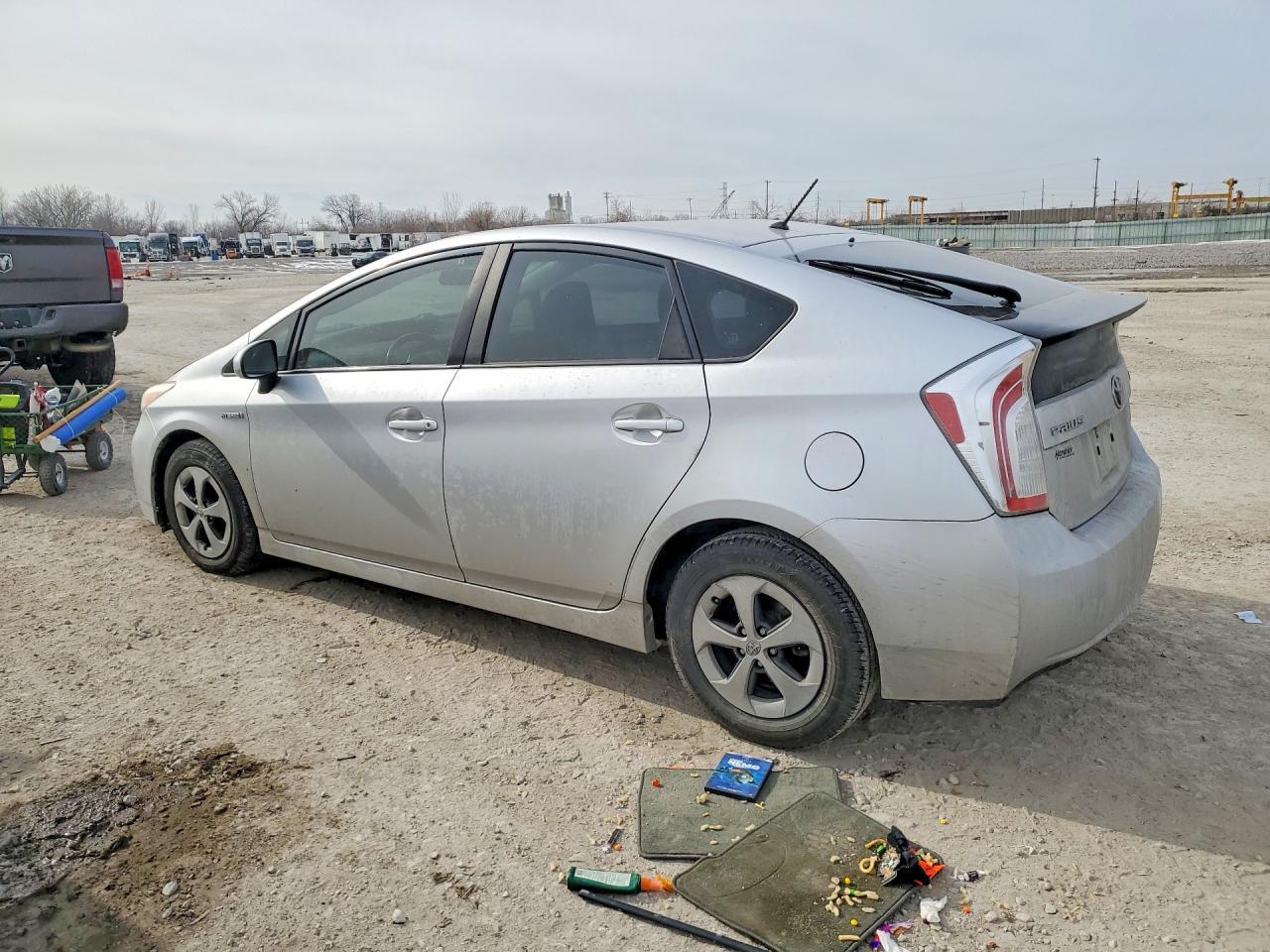 2012 TOYOTA PRIUS