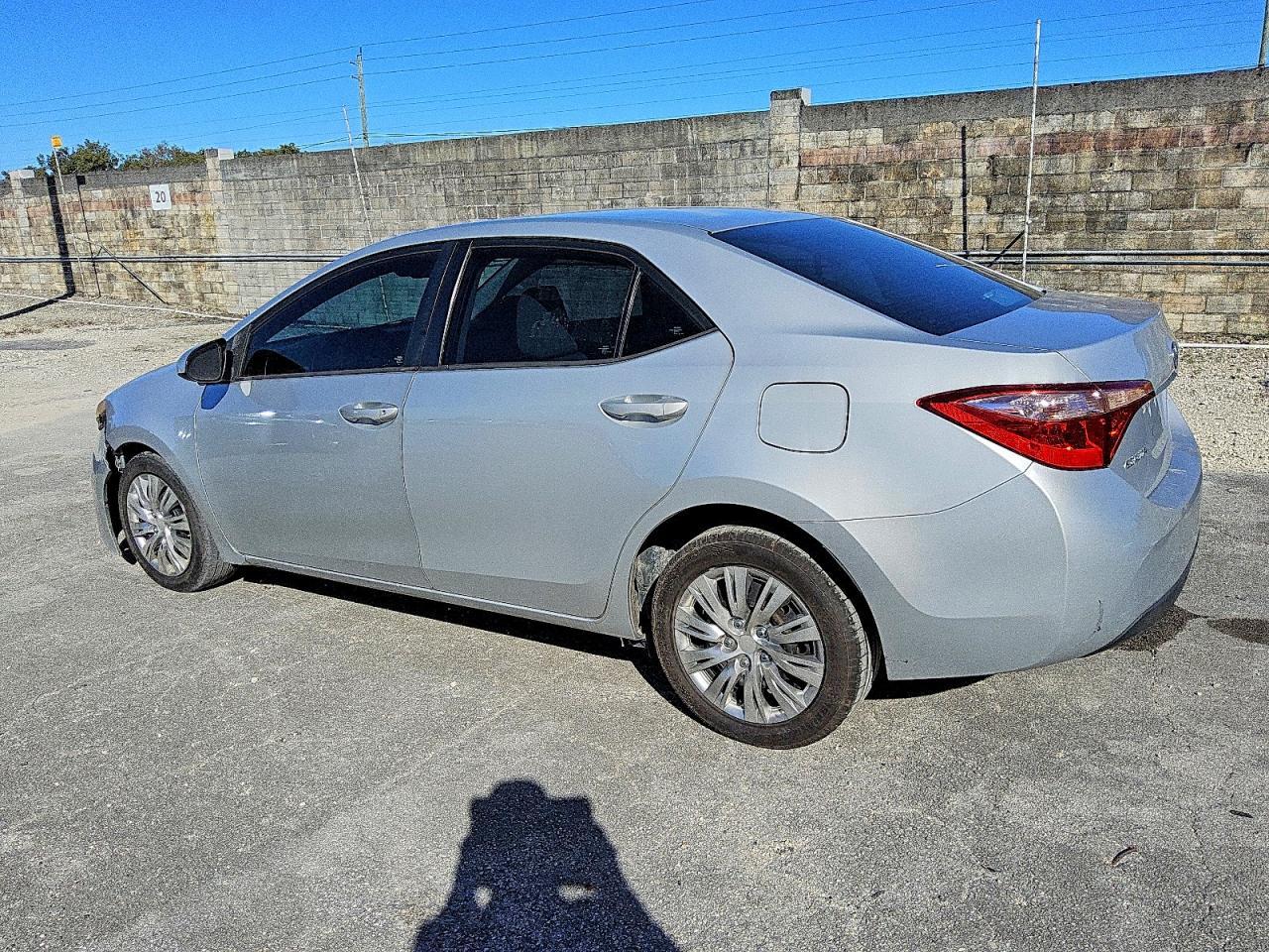 2018 TOYOTA COROLLA
