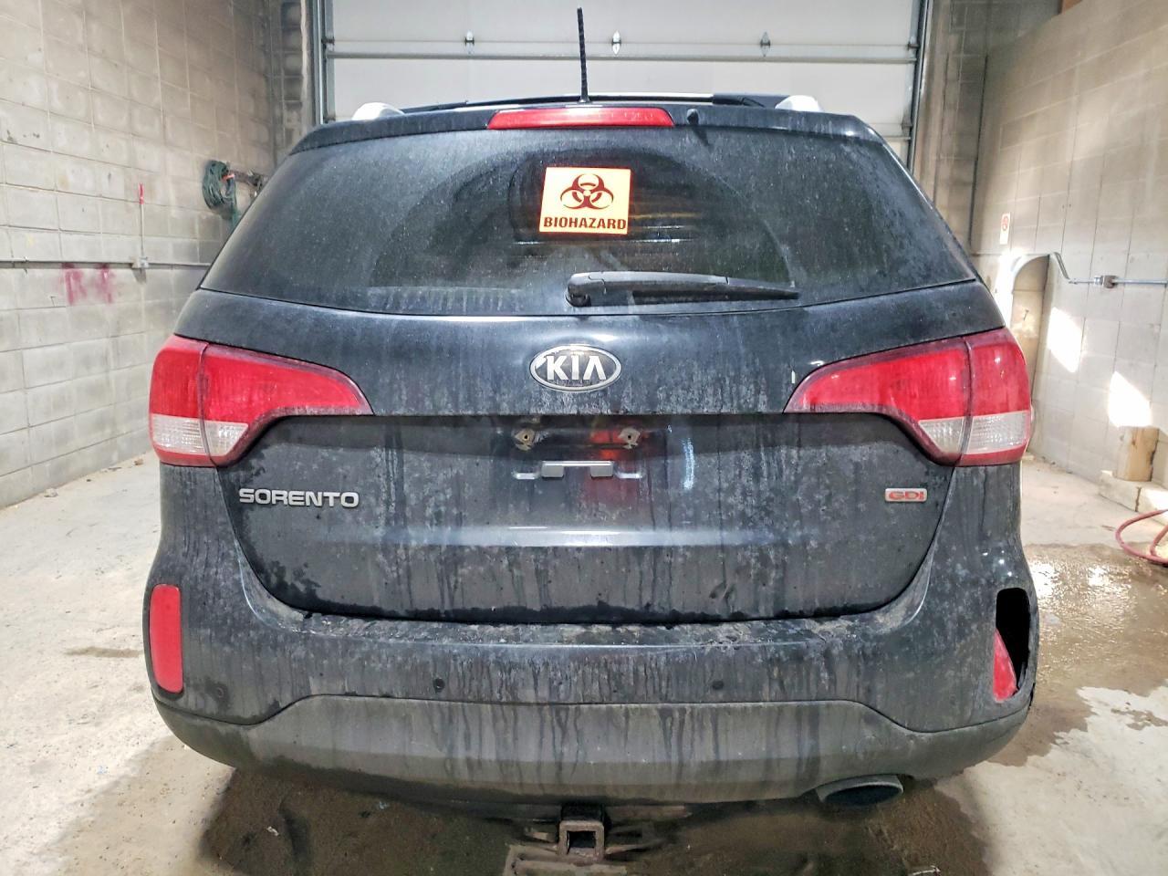 2014 KIA SORENTO