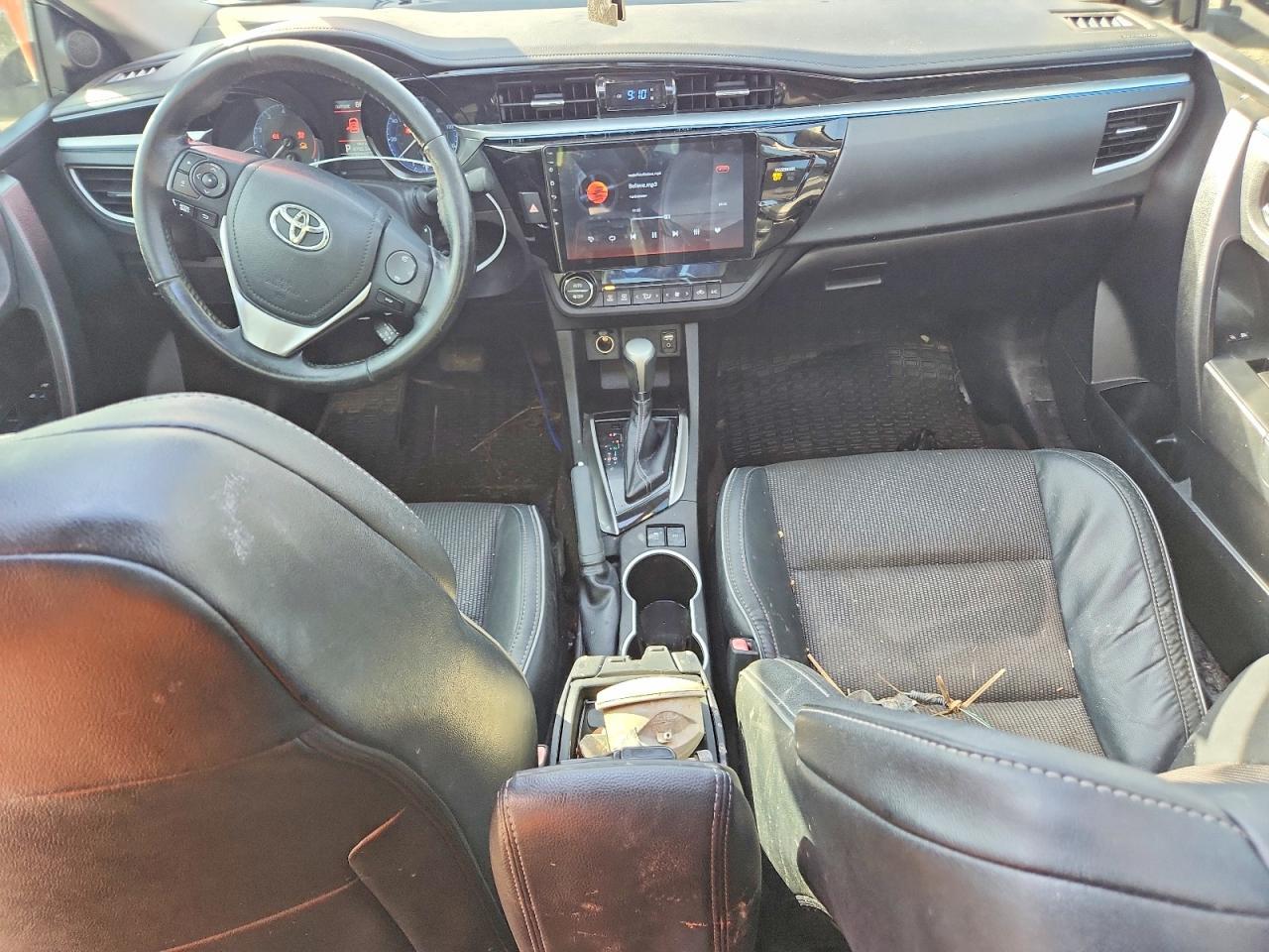 2015 TOYOTA COROLLA