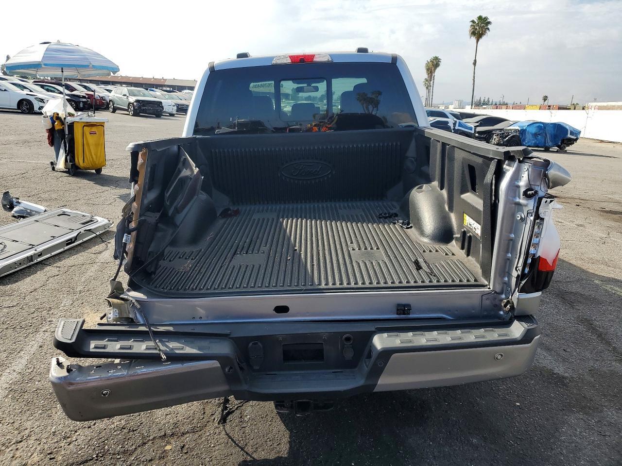 2023 FORD F-150 Lightning