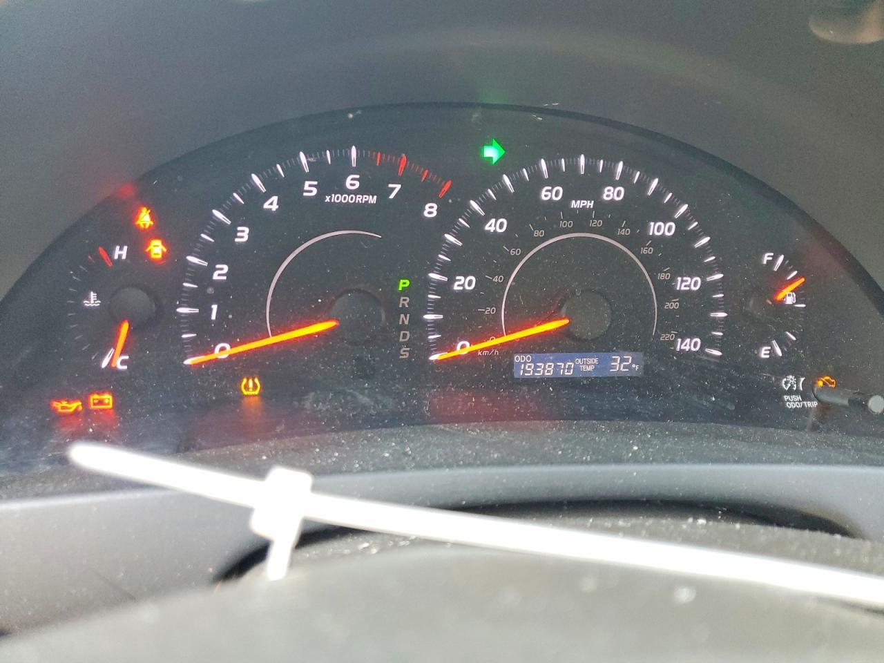 2010 TOYOTA CAMRY