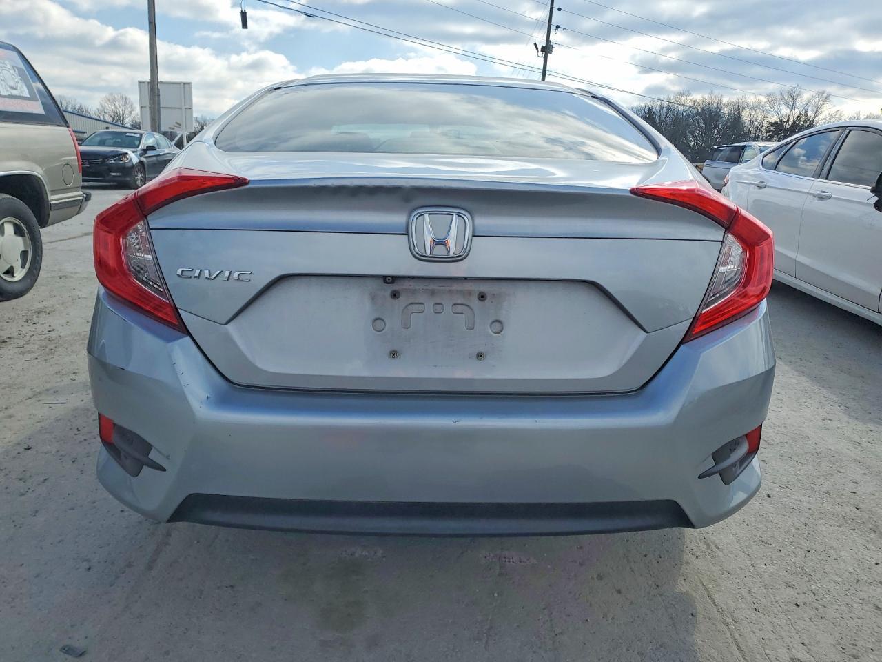 2018 HONDA CIVIC