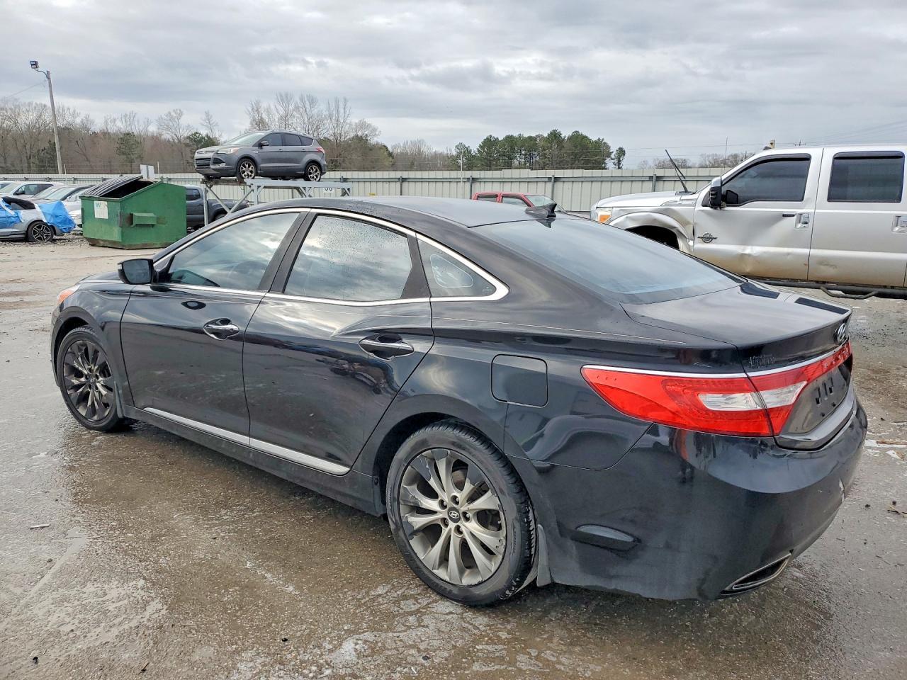 2012 HYUNDAI Azera