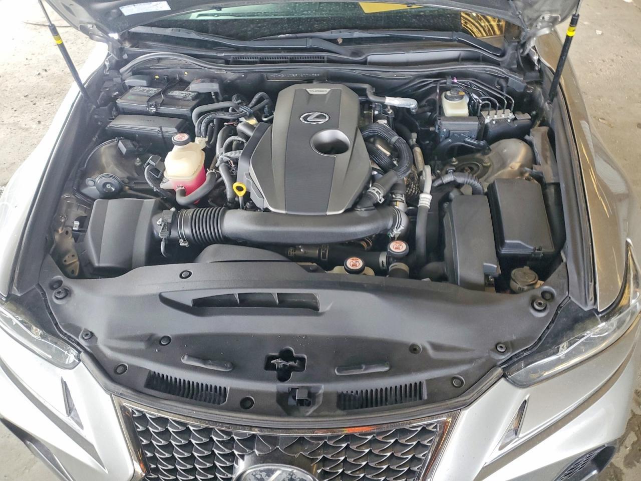 2018 LEXUS IS 300