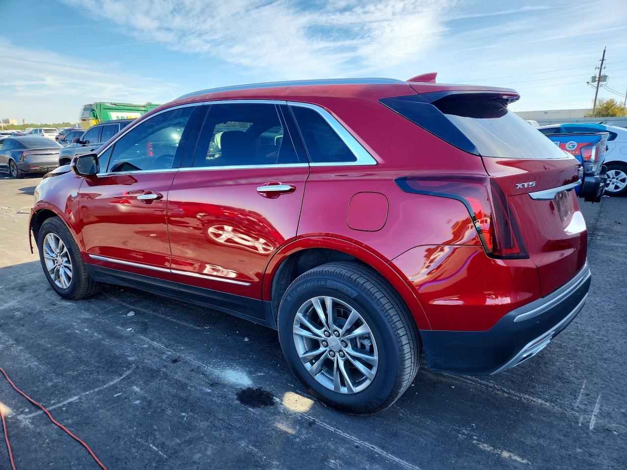 2023 CADILLAC XT5